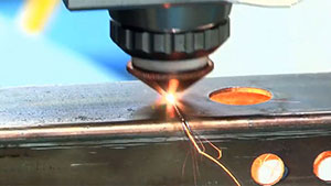reaying 1000w fiber laser cutting machine with rotary work on square tube